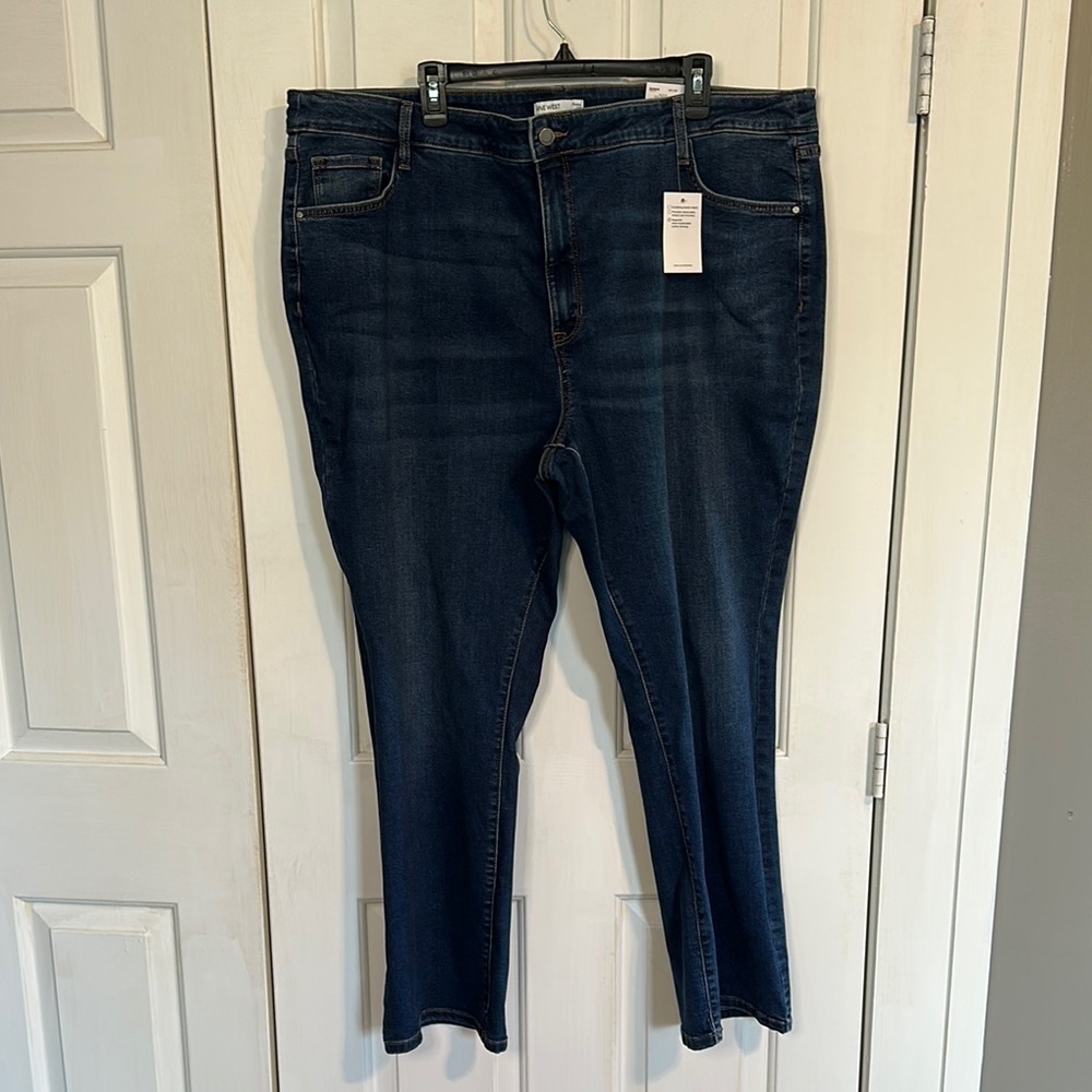 NWT Nine West Bootcut jeans size 26W